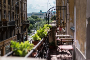 Anker Apartment at Deák Sq. Budapest